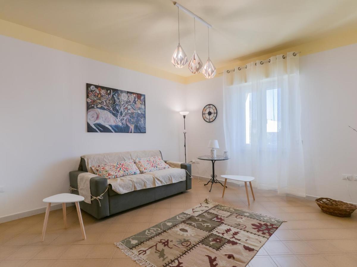 Salento 4 Stars - Blue & Yellow Squinzano Екстериор снимка