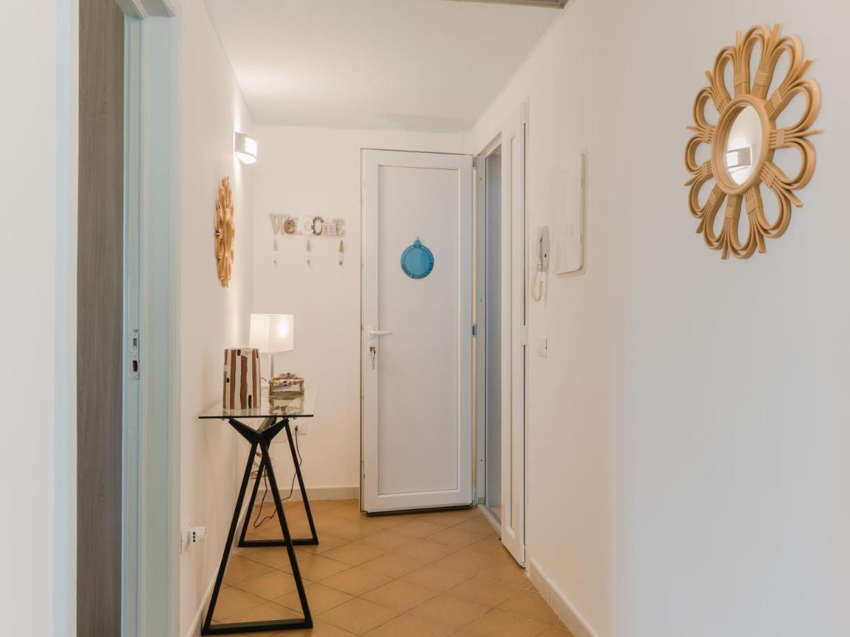 Salento 4 Stars - Blue & Yellow Squinzano Екстериор снимка