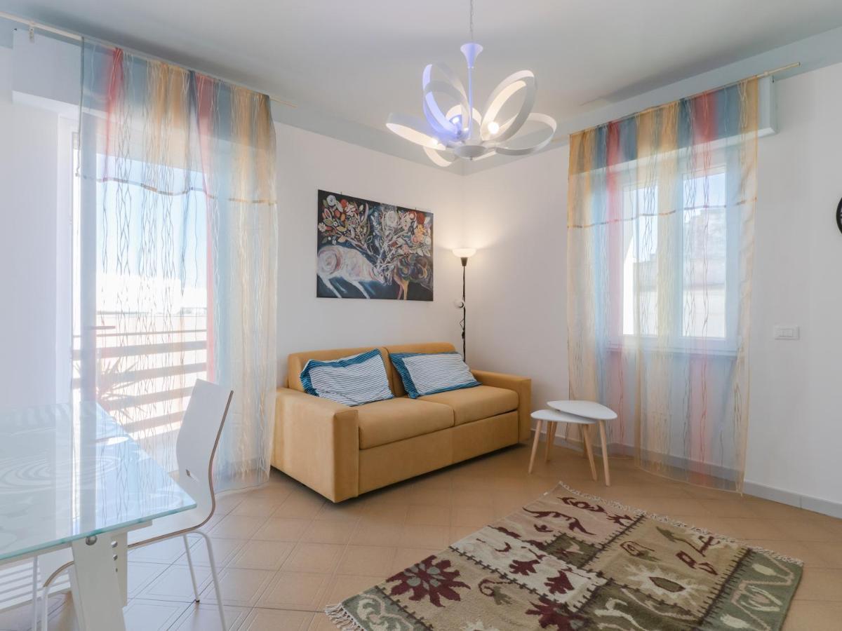 Salento 4 Stars - Blue & Yellow Squinzano Екстериор снимка